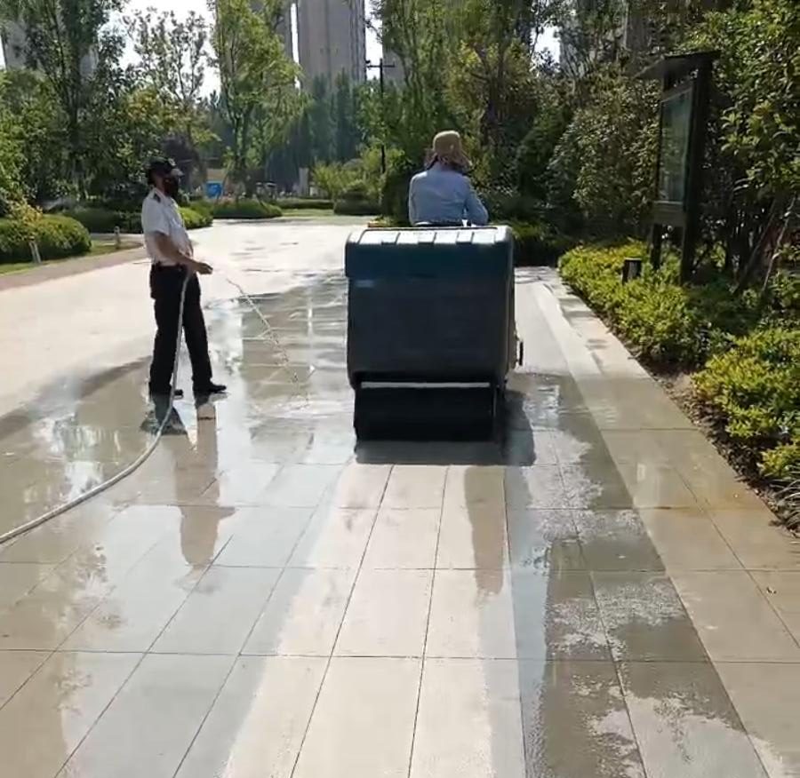 專家推薦:清晨雨洗地車——清潔行業的最佳選擇